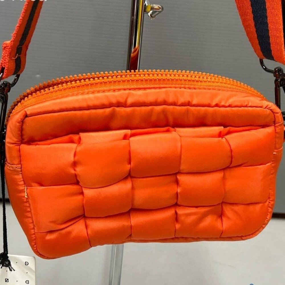 NWT Sol And Solene Inspiration Crossbody in Tangerine - Picture 4 of 6